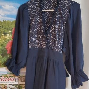 Bcbg navy blue white square blouse